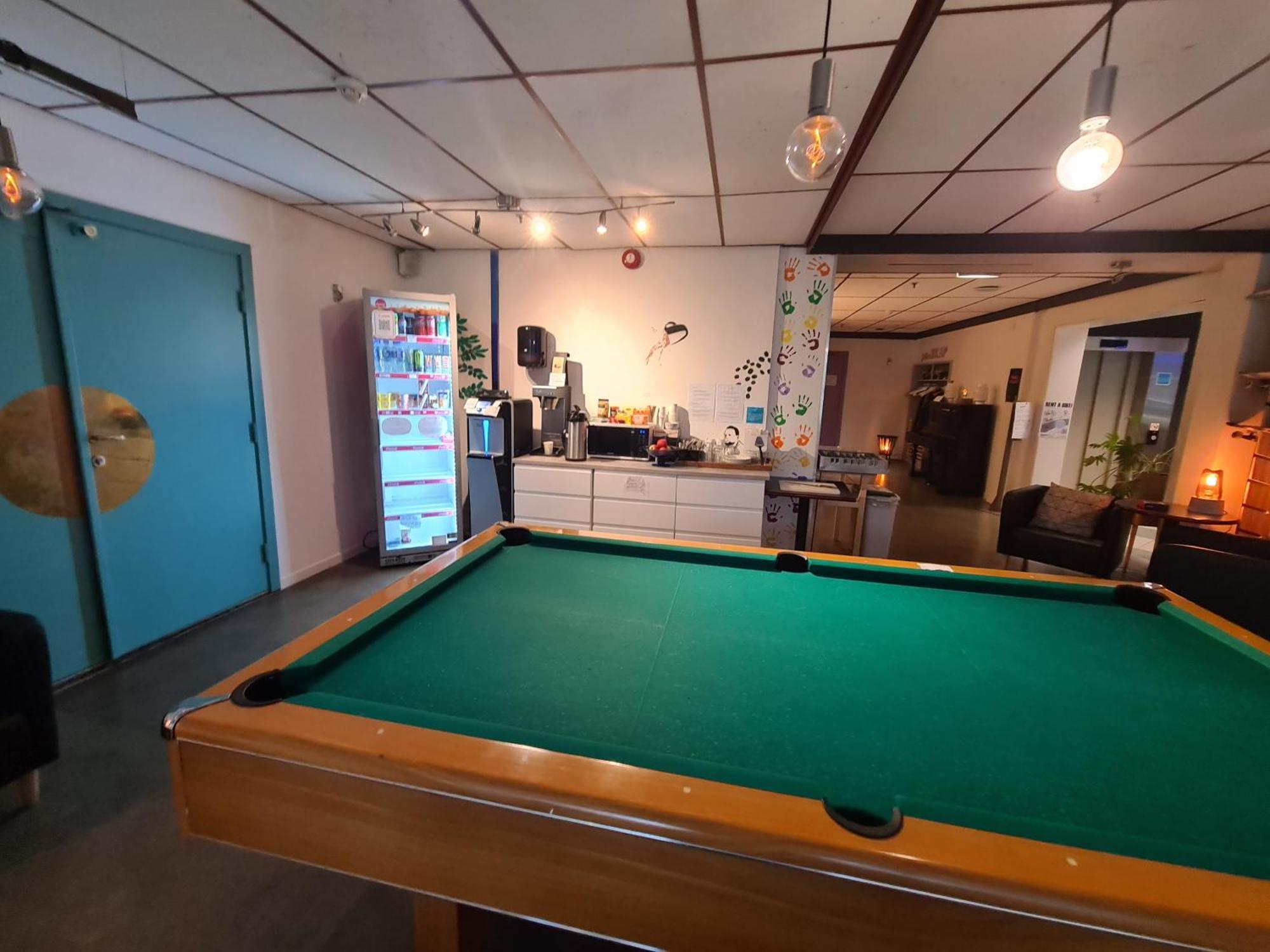 Skap Hostel Мандал Екстер'єр фото