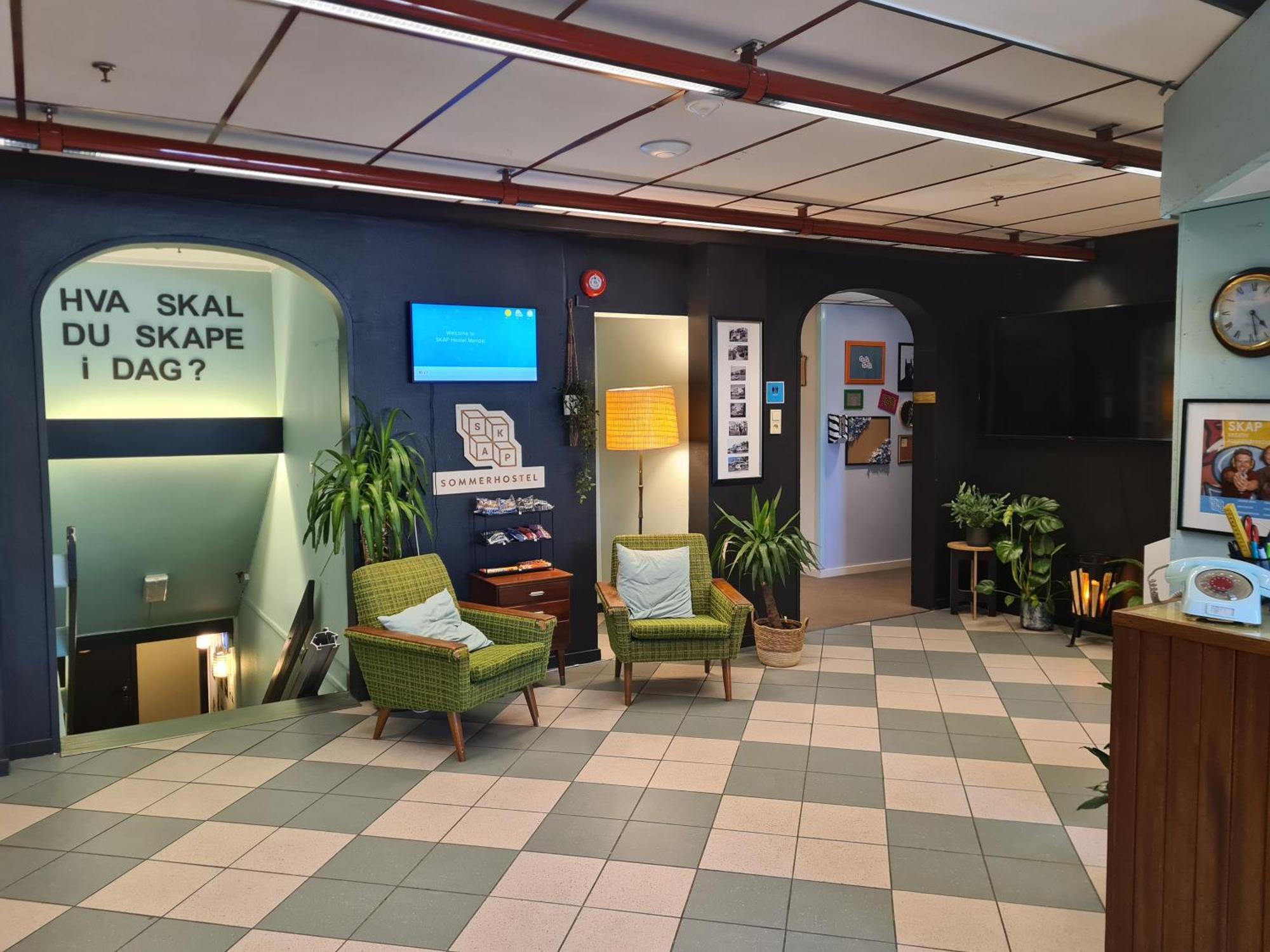 Skap Hostel Мандал Екстер'єр фото