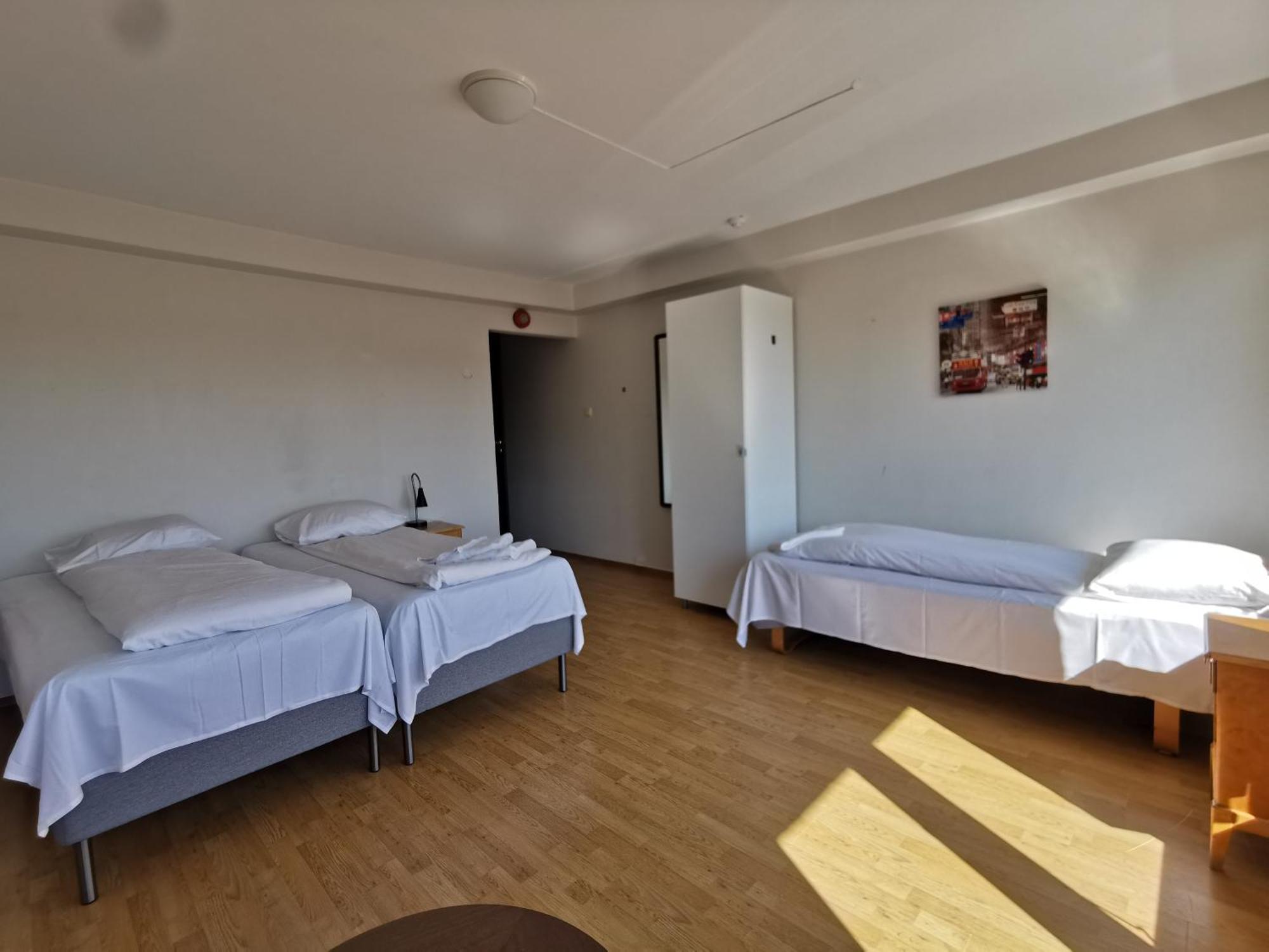 Skap Hostel Мандал Екстер'єр фото